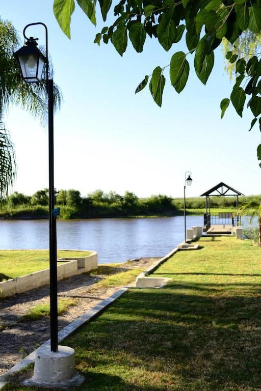 Posada Del Muelle Esquina  Zewnętrze zdjęcie